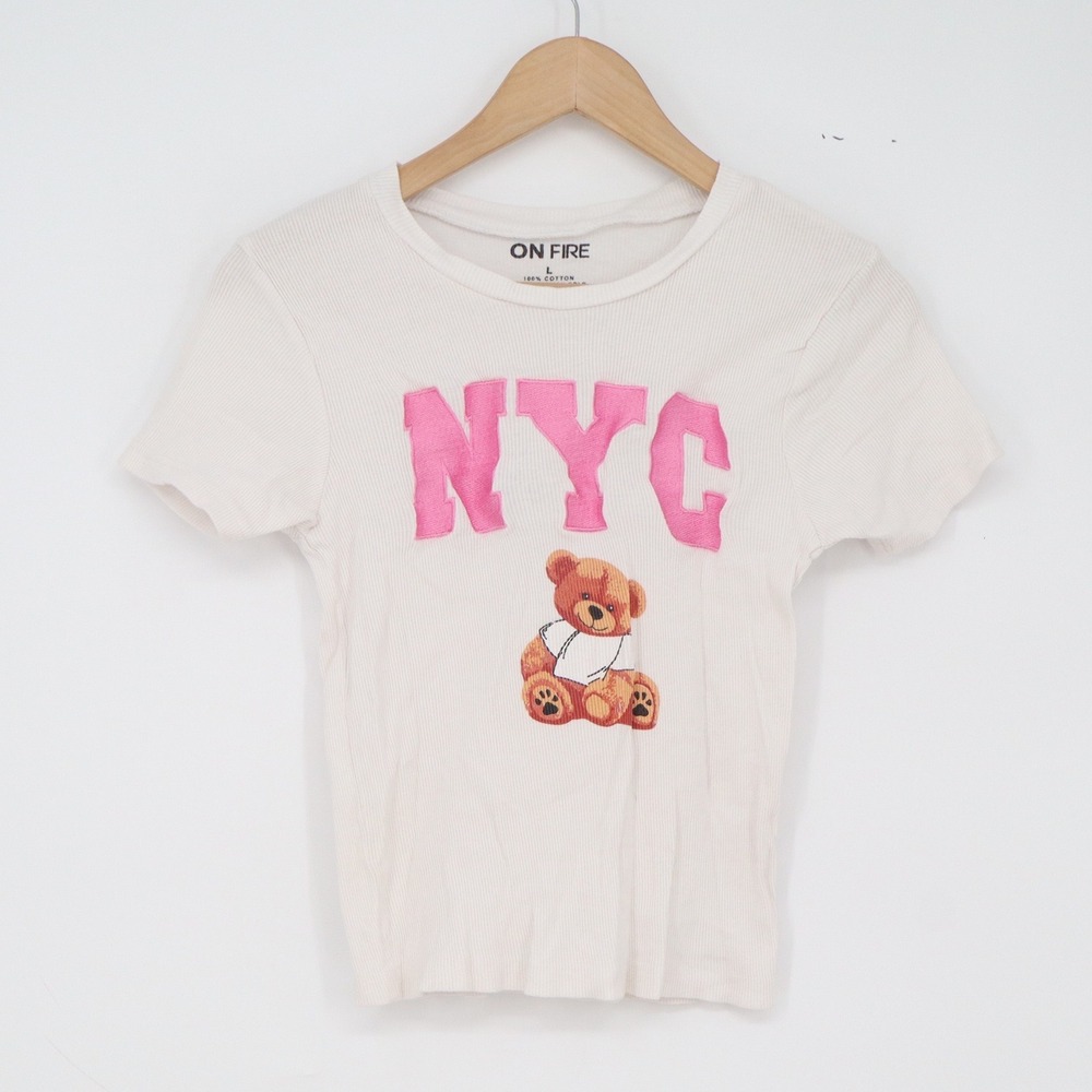 On Fire T-Shirt Womens L NYC Teddy Bear White Ribbed Baby Tee Excellent